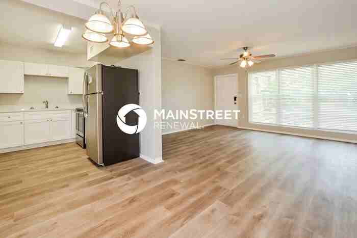 6031 Shenandoah Way - Photo 3 of 16