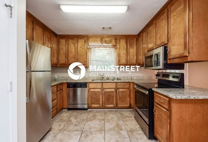 1686 Salem Mill Ct Se - Photo 5 of 17