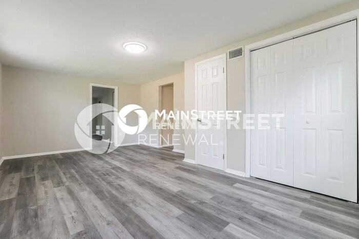 250 N Shade Ave - Photo 6 of 31