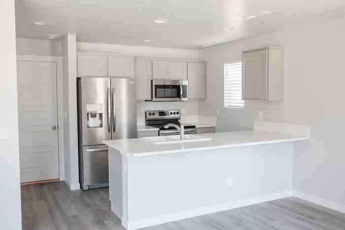 1080 E Martello Ln - Photo 2 of 17