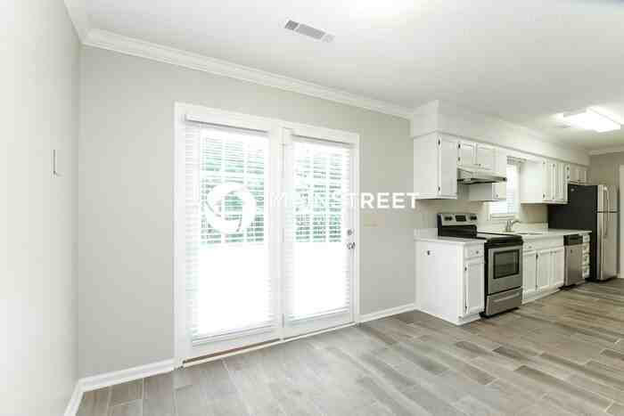 2539 Old Mill Road - Photo 5 of 17