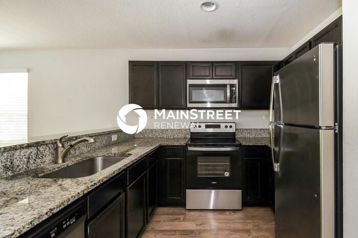 554 Eiseman Way - Photo 7 of 17