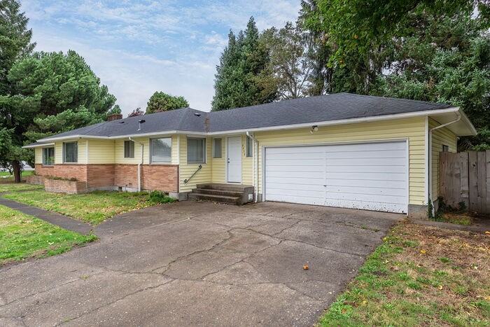 2030 Ocean Beach Pl - Photo 3 of 37