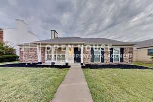 2730 Naples Dr - Photo 1 of 1