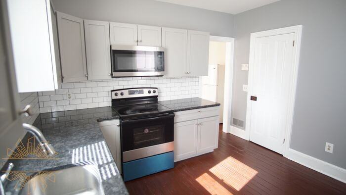 1500 N French St - Photo 6 of 21