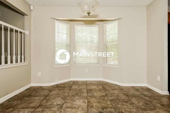 100 Woodcrest Way - Photo 5 of 17