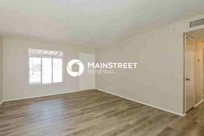 5828 E Calle Silvosa - Photo 2 of 17