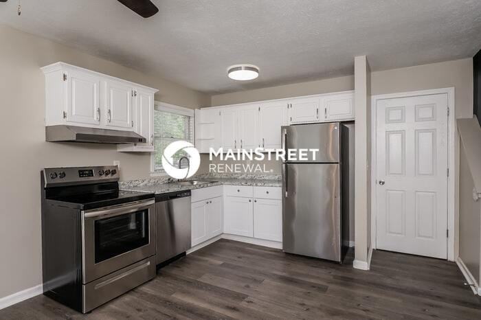 3804 Breckenridge Ln - Photo 4 of 15