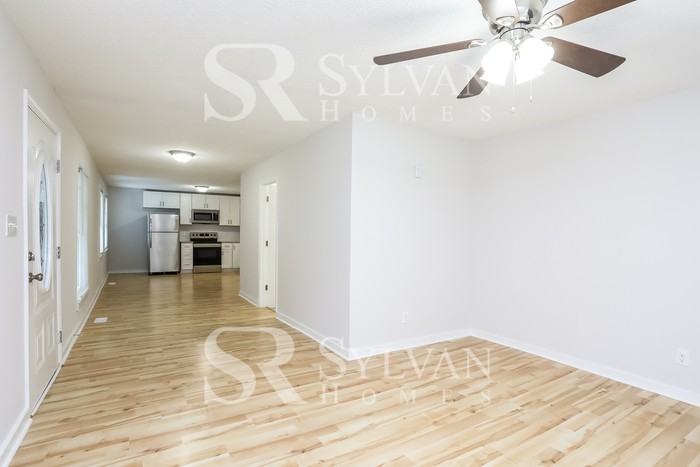 619 E Nelson Ave - Photo 4 of 15