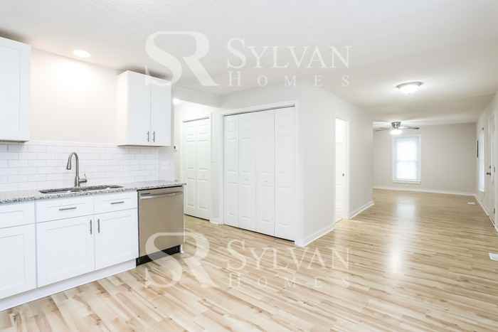 619 E Nelson Ave - Photo 6 of 15