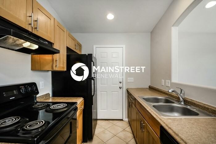 5040 S Fremont Ave - Photo 5 of 15