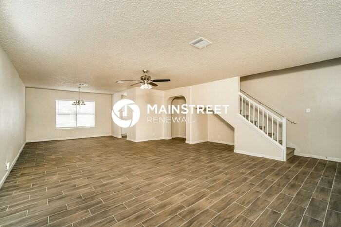 13331 Deer Falls Dr - Photo 4 of 17