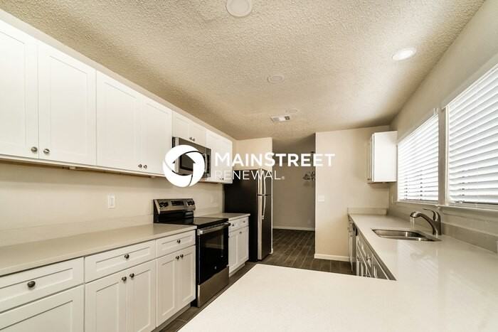 13331 Deer Falls Dr - Photo 7 of 17