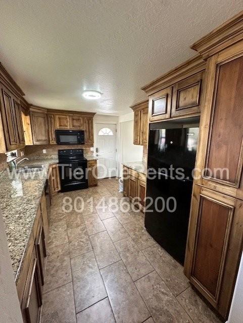 1470 South 240 East - Photo 4 of 23