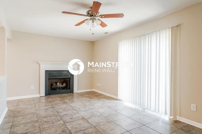 5436 Advantis Drive - Photo 2 of 15