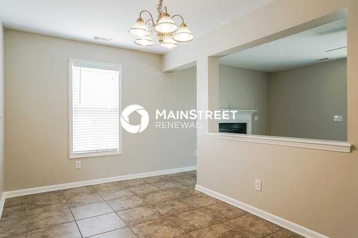 5436 Advantis Drive - Photo 4 of 15