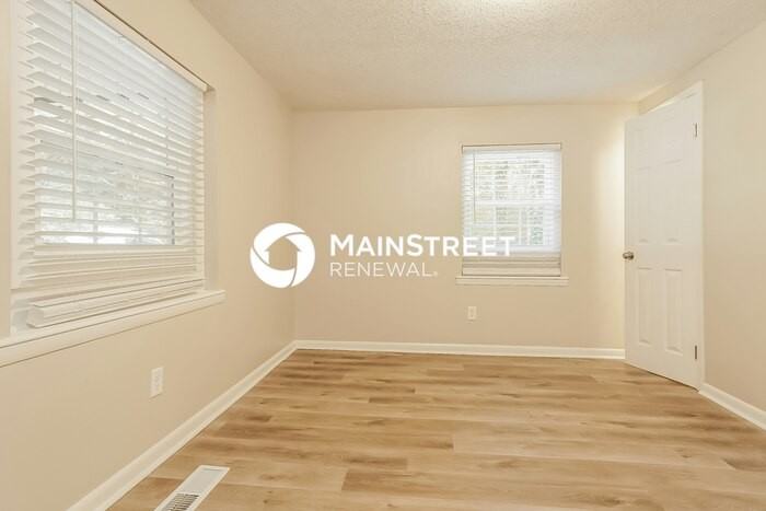 2112 Headrick Rd - Photo 6 of 16