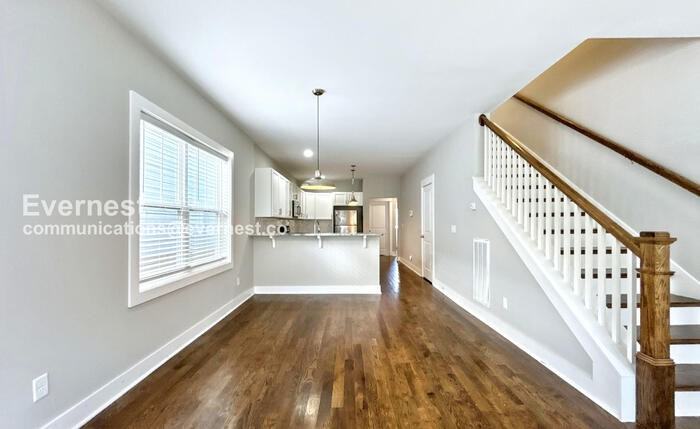 1806B 7th Ave N - Photo 3 of 35