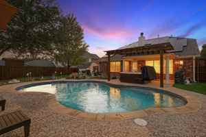 featured image of 2831 Rosewood Blvd #NA