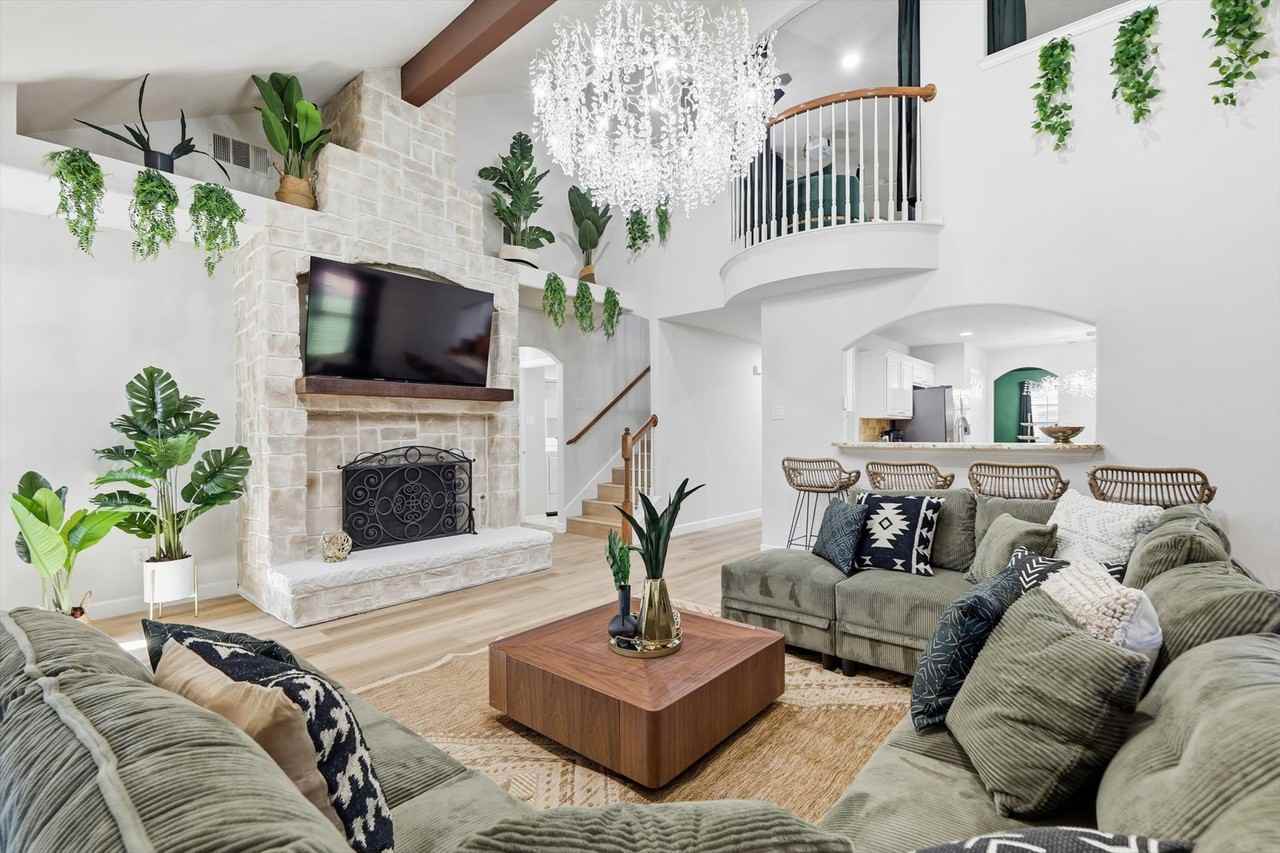 2831 Rosewood Blvd #NA - Photo 3 of 50