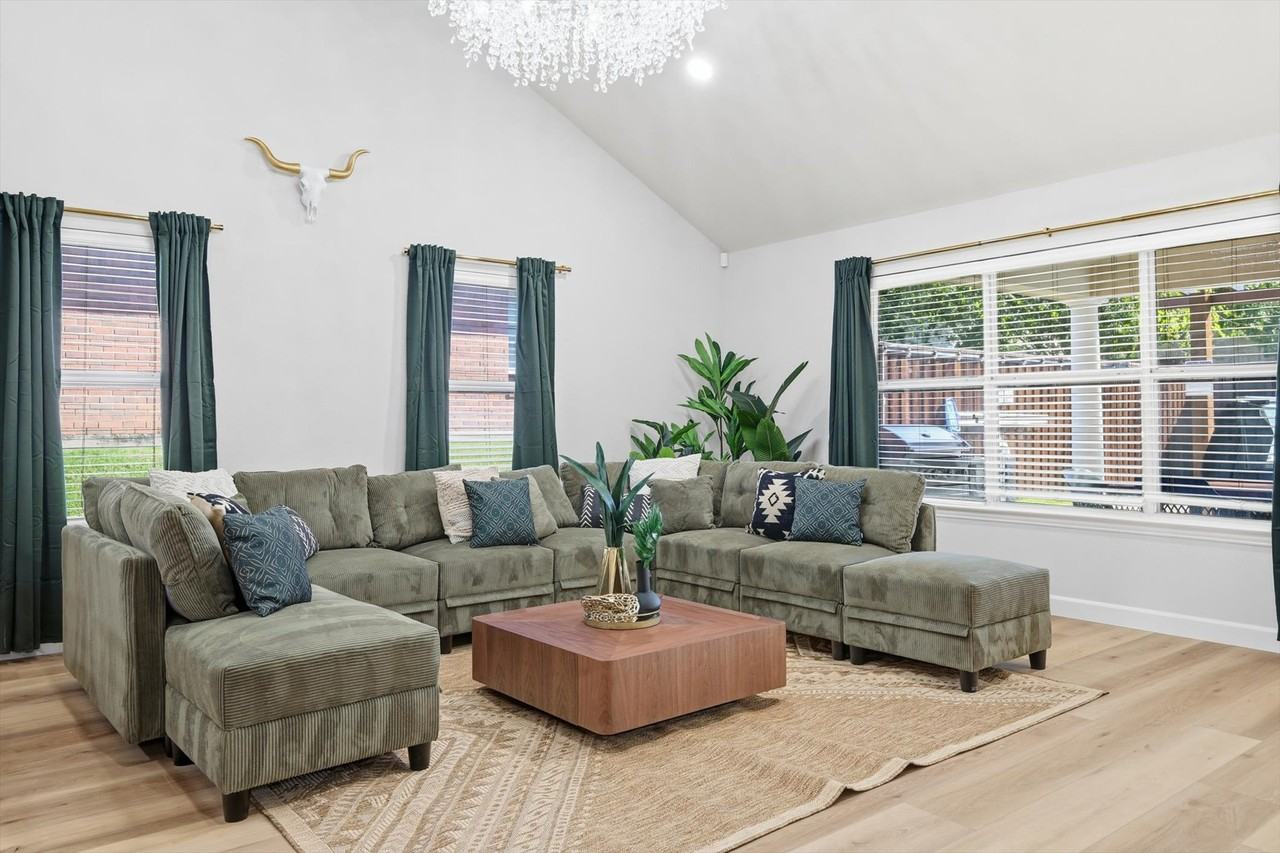 2831 Rosewood Blvd #NA - Photo 6 of 50