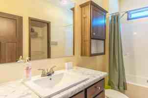 featured image of 497 W Center St #NA