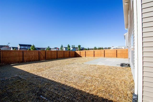 642 Barnsley Cv #NA - Photo 3 of 13