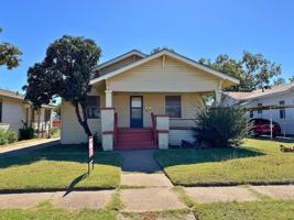 featured image of 1825 11th St #NA