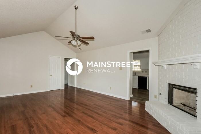 4680 Tumblebrook Cv - Photo 6 of 17