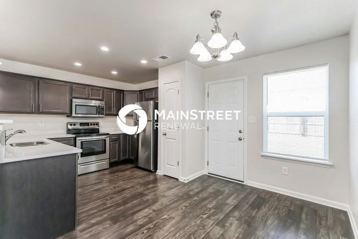 2521 Guildhall Ln - Photo 4 of 18