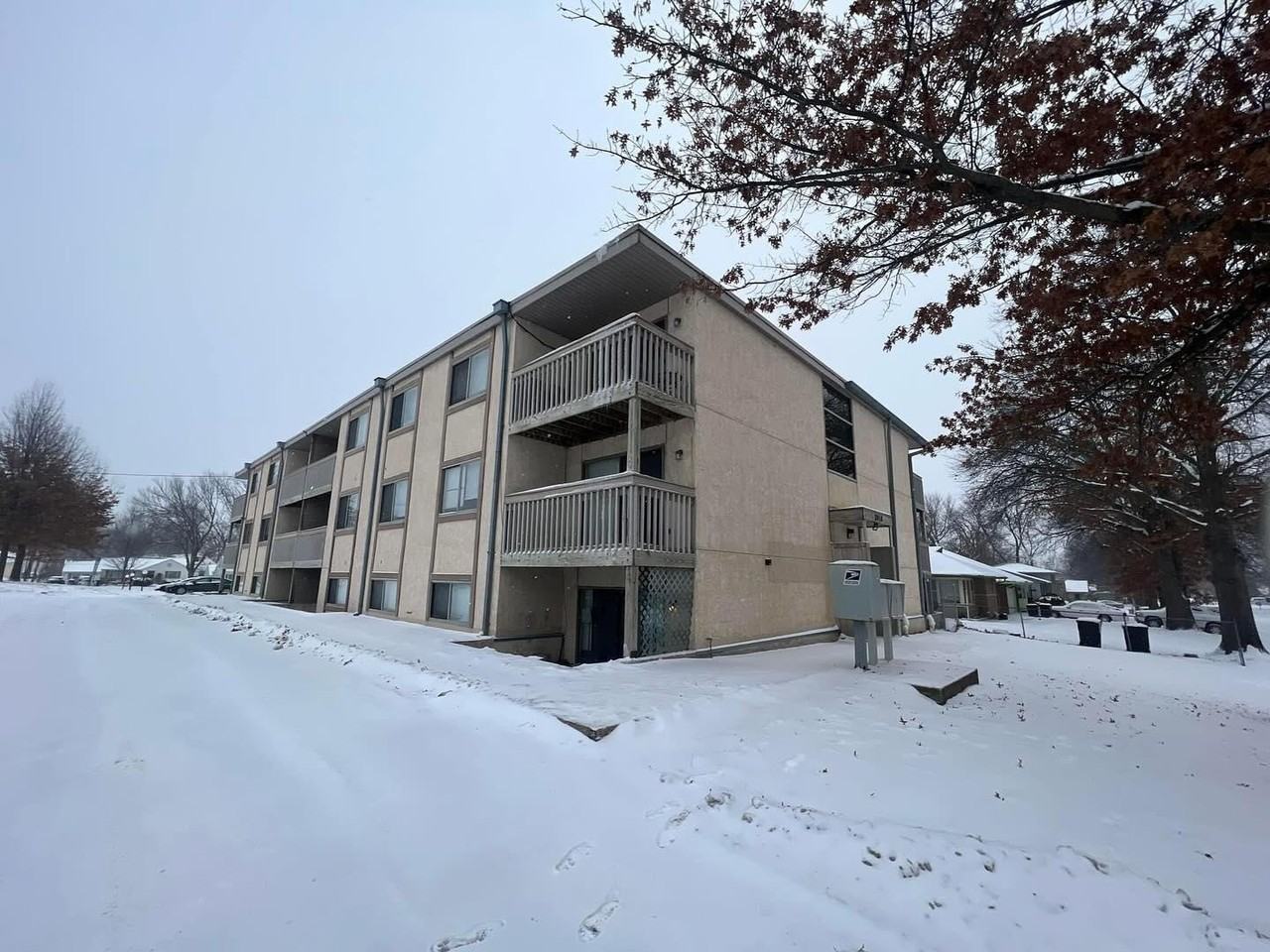 highland hills - Photo 2 of 5