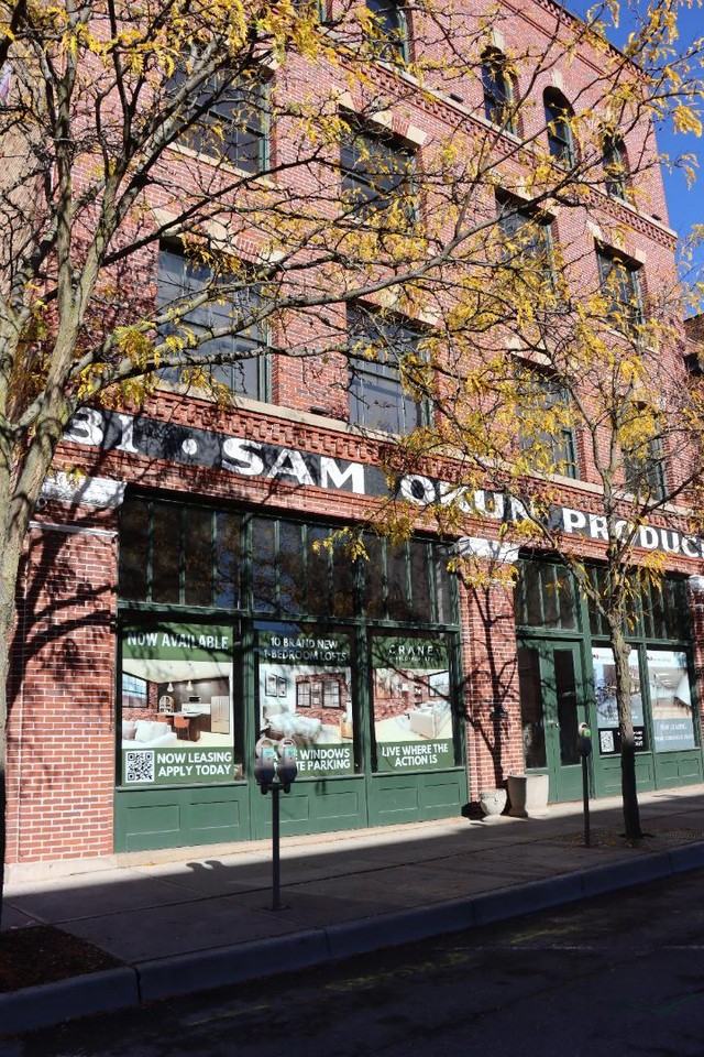 The Okun Produce Building - Photo 2 of 8