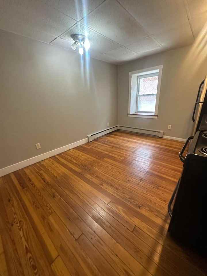 1701 Sycamore Street - Photo 5 of 21