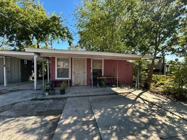 180 N San Joaquin Ave Unit B