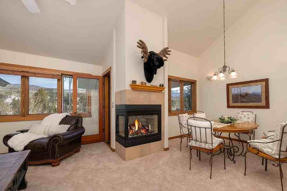 476 King Crossing Rd - Photo 2 of 14