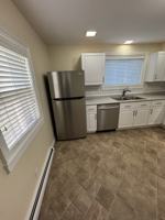 featured image of 60 Park St #1