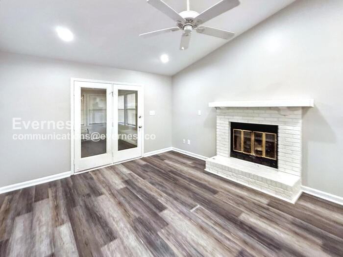 615 Cahaba Manor Trail - Photo 3 of 27