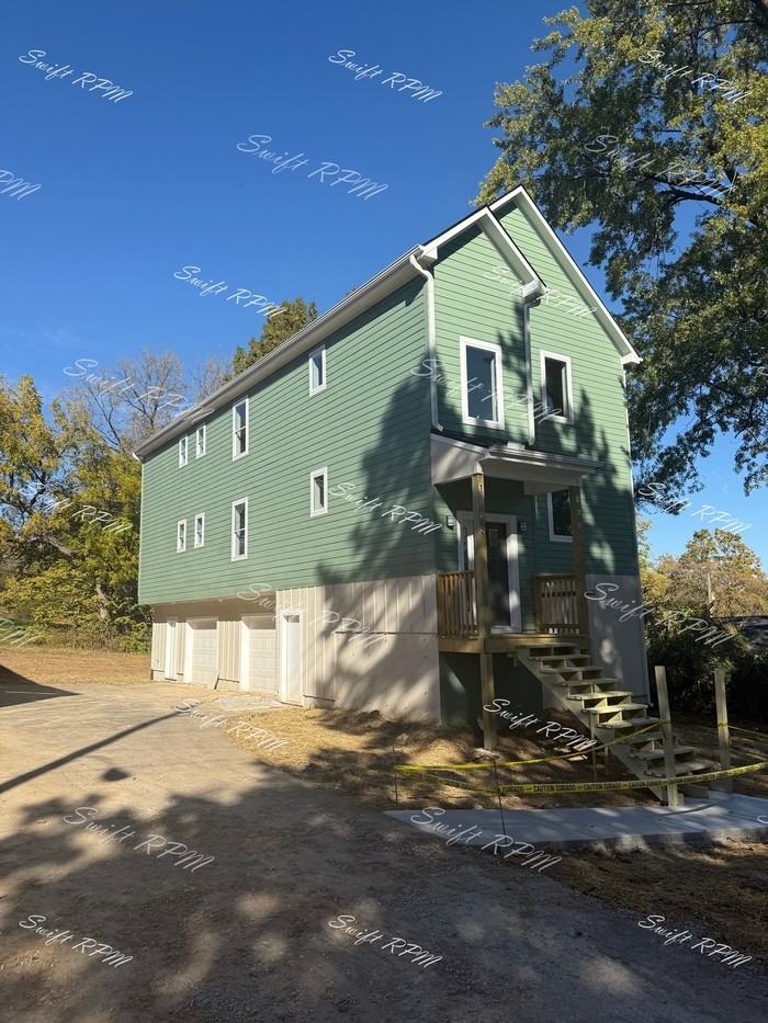 1030 Oakland Avenue #1 - Photo 2 of 22