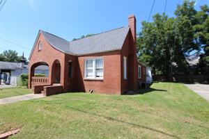 featured image of 234 Saluda St