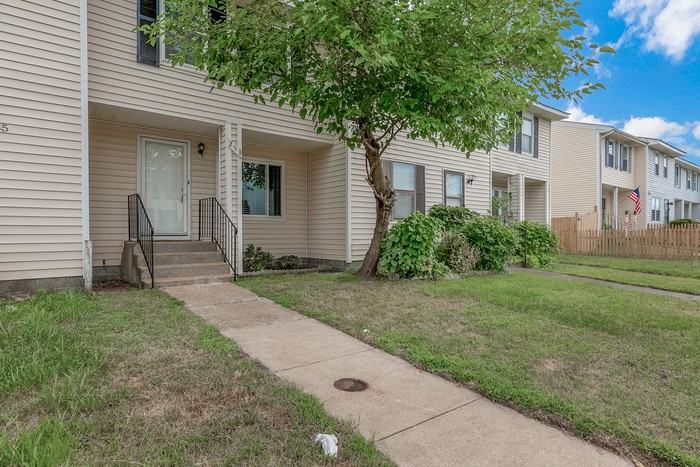 253 Greenbrier Ave - Photo 2 of 16