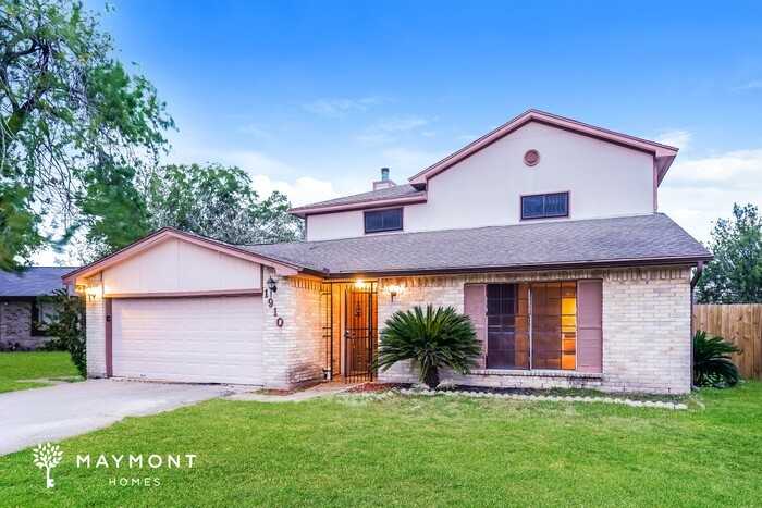 1910 Windy Peaks Ct - Photo 2 of 3