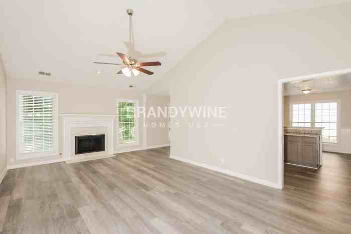 270 Allatoona Rd - Photo 3 of 22