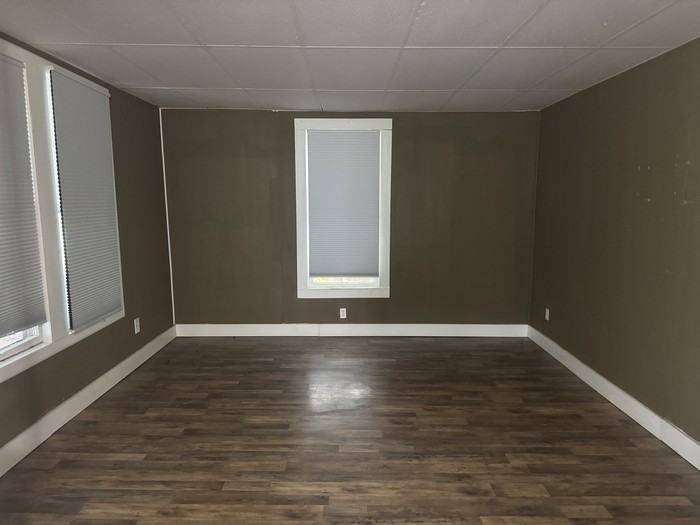 425 2nd Street Northwest - Photo 3 of 12