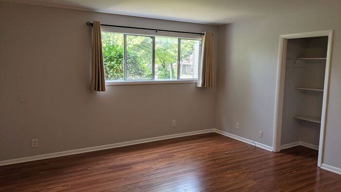 1499 Hawkins St #1 - Photo 3 of 21