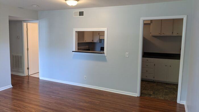 1499 Hawkins St #1 - Photo 5 of 21