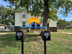 900 Stevens Ct Ne #B - Photo 1 of 1