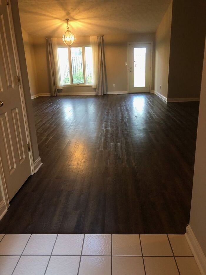 11542 Applewood Cir - Photo 2 of 17