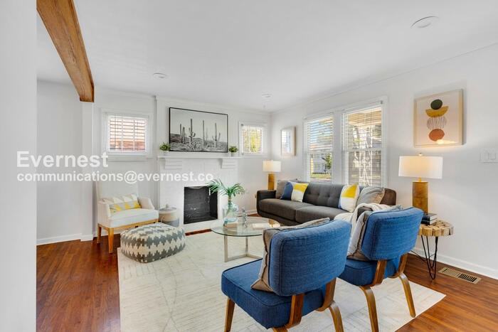 1605 Straightway Ave - Photo 7 of 46