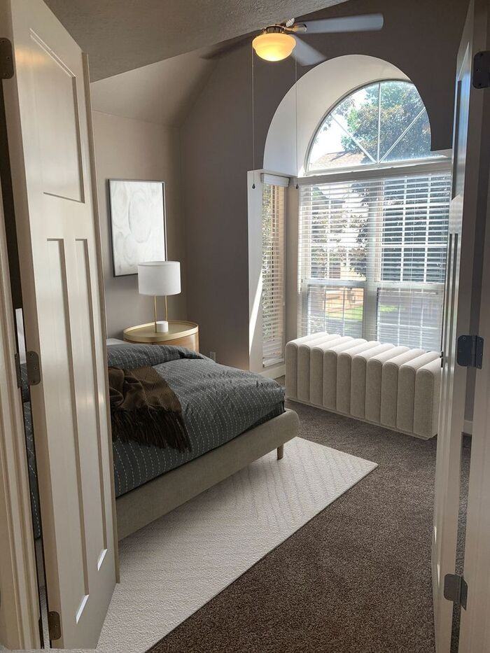 1249 East Vine Gate Drive #018 - Photo 4 of 10