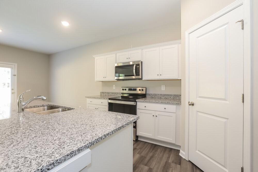 4129 Kendrick Cir - Photo 6 of 17